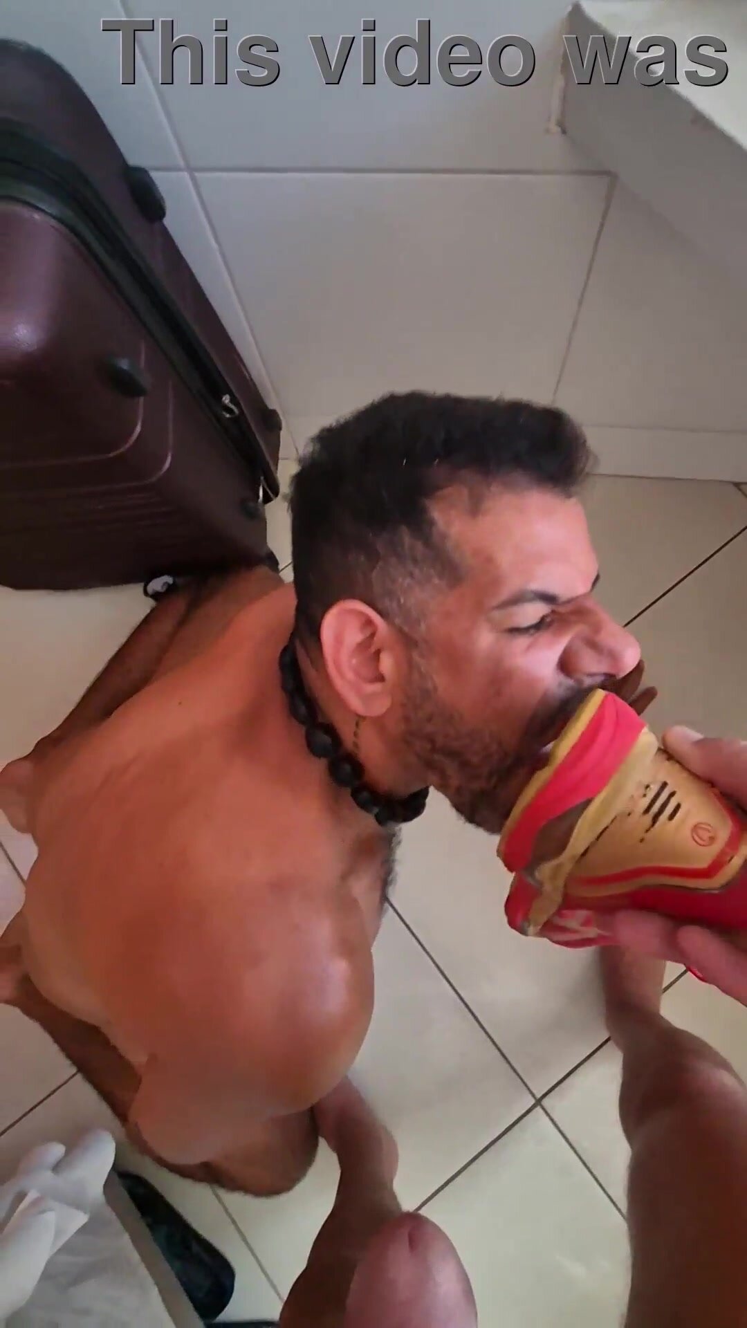 Homo porn video – DADDY SAFADO ME DEU MIJO E LEITE NUMA FODA FETICHISTA