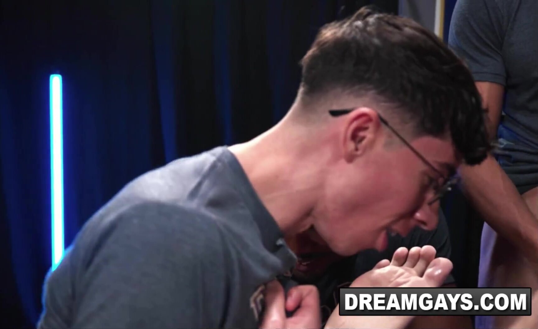 Gay Assfucking porn video – Sean Xavier and the rest of the guys alternately pounded Jaxx Cody