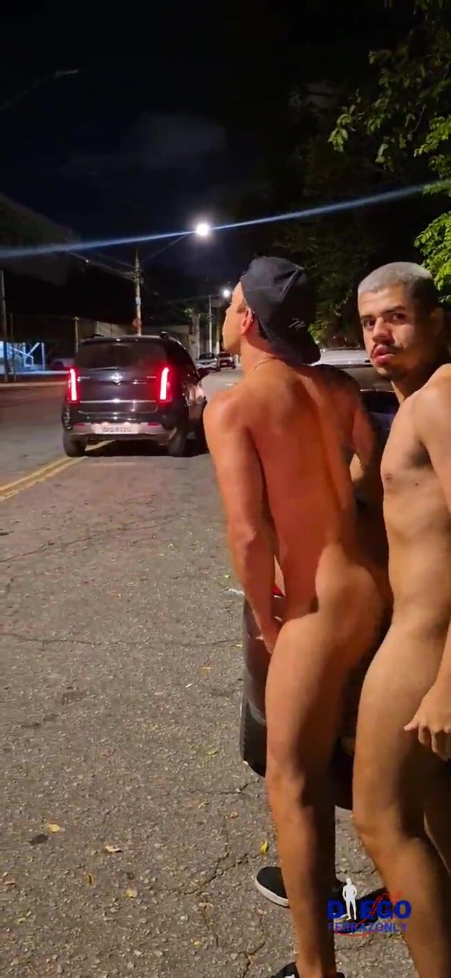 Fag porn video – Transando na rua