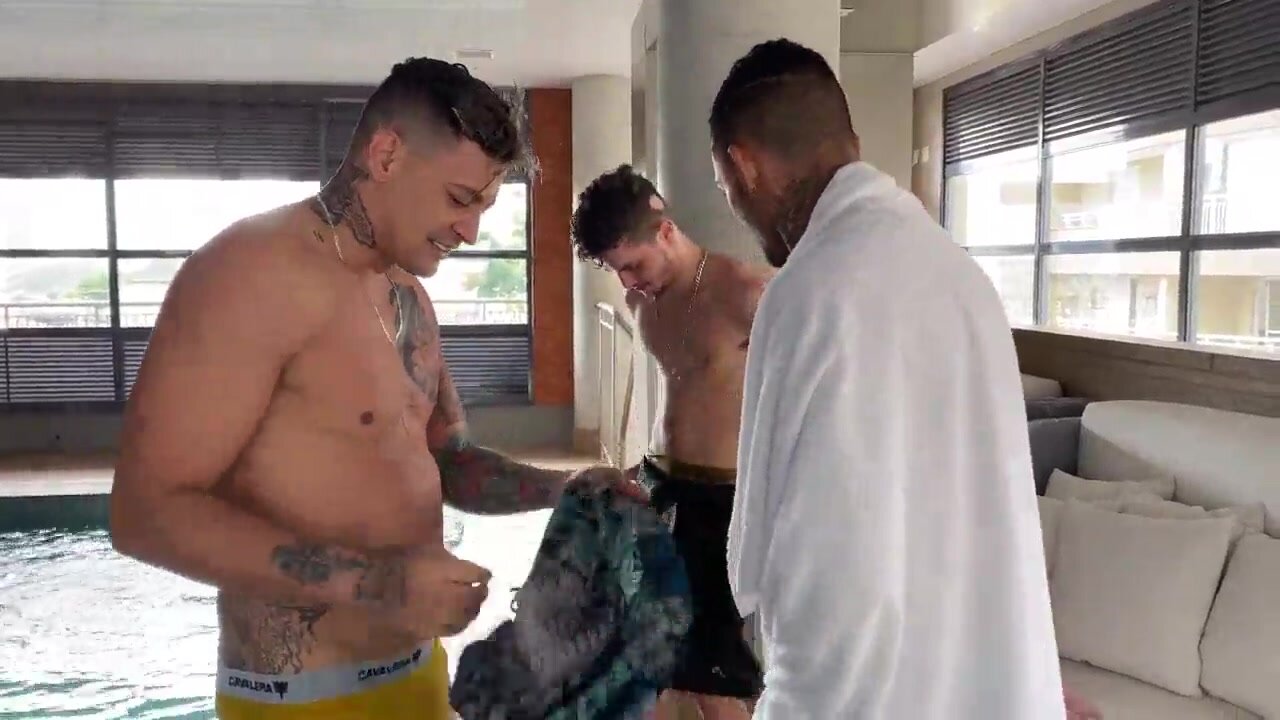 Fag porn video – fodendo o novinho na piscina